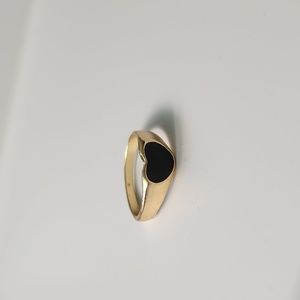 Black Heart Gold tone ring